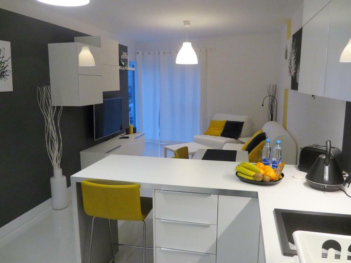 Apartament Maxi Poznań Exteriör bild